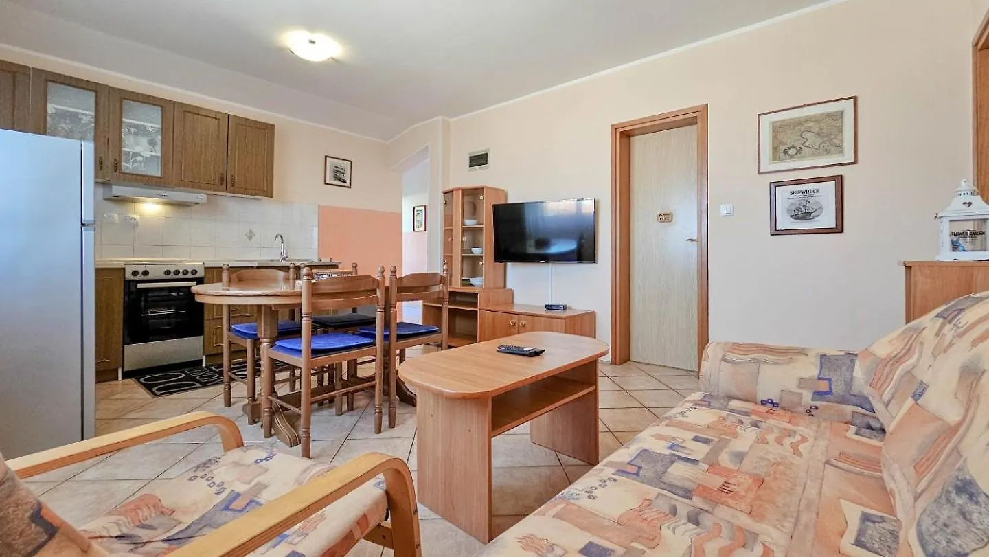 Natasa One Apartment Novigrad